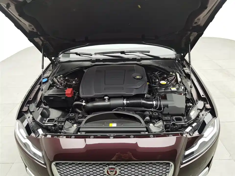 Jaguar XFL Jaguar XFL