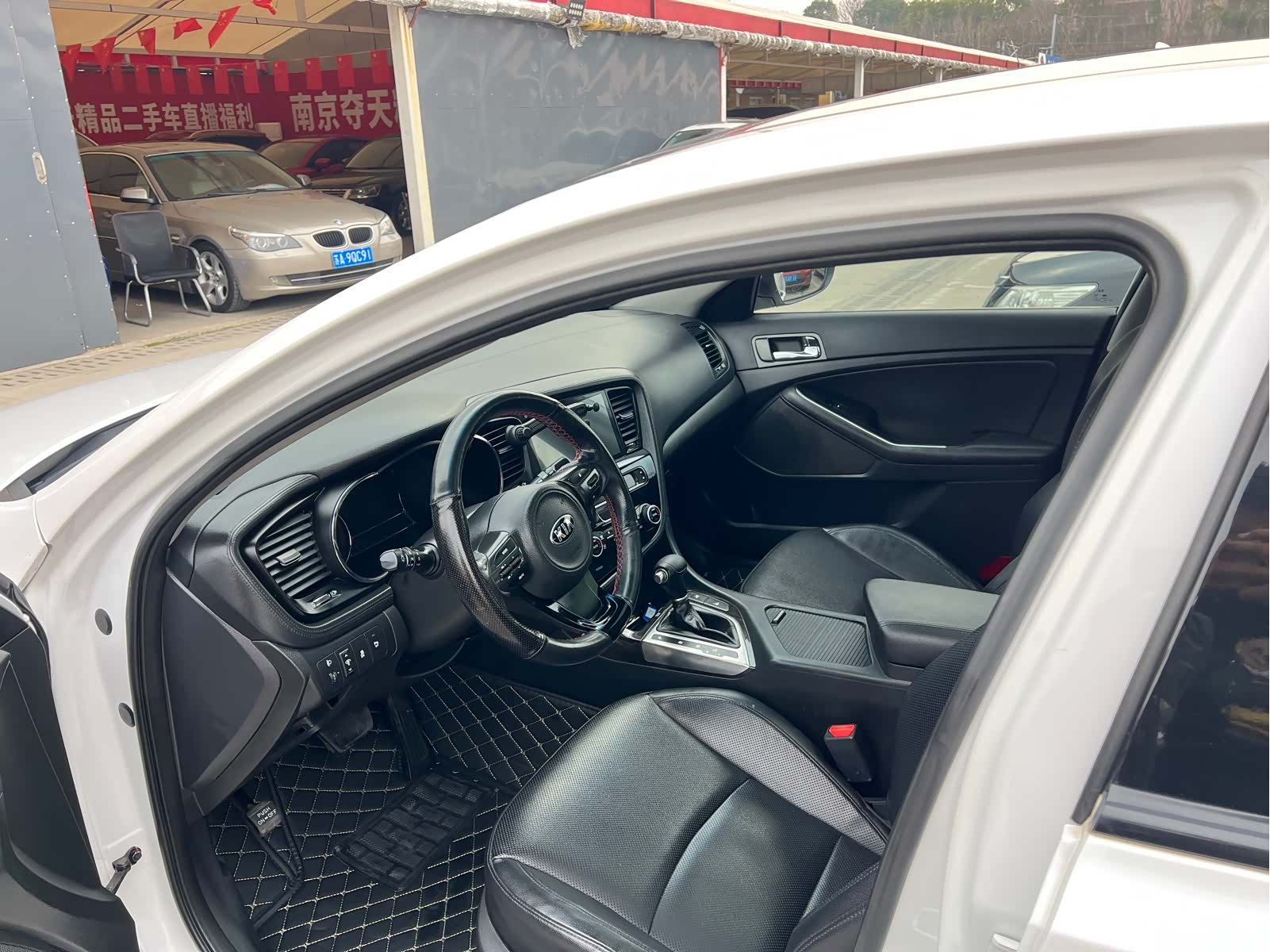 Kia K5, 2015 10