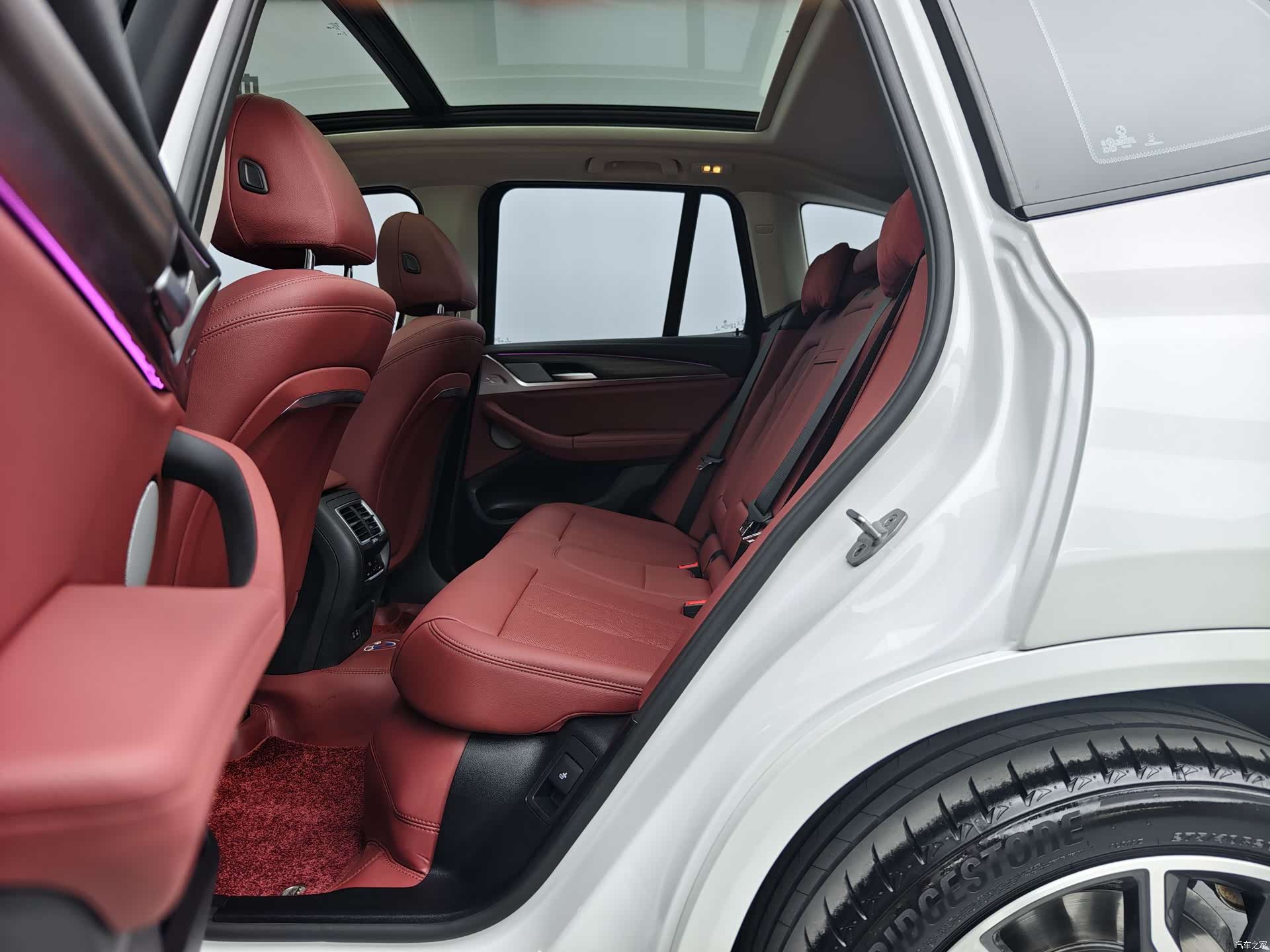 BMW X3, 2024 10