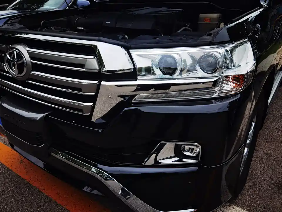 Toyota Land Cruiser Toyota Land Cruiser