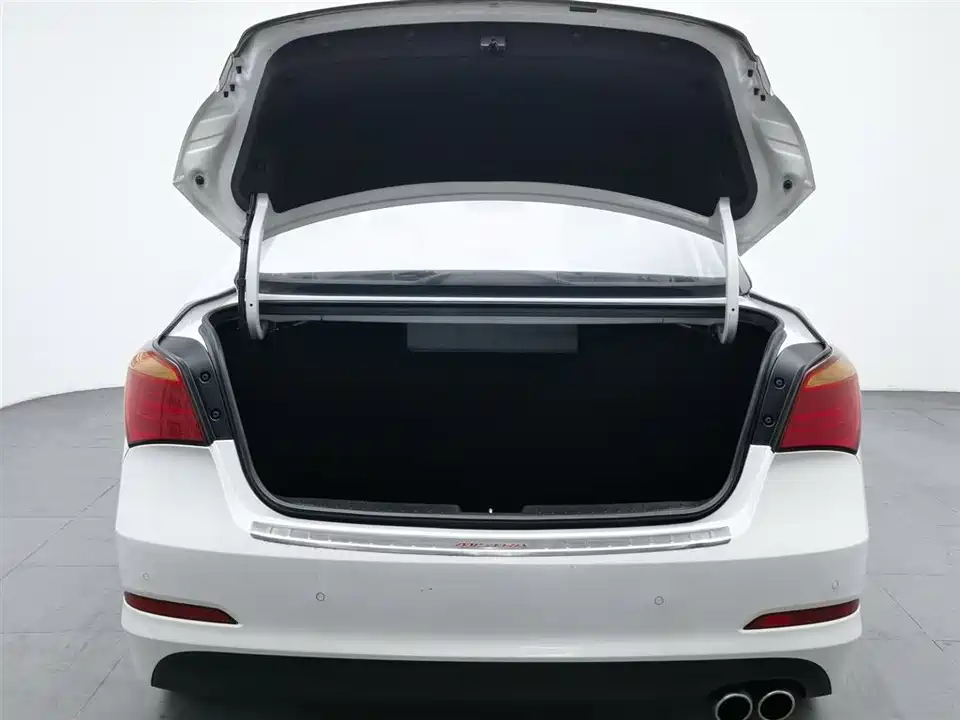 Hyundai Name picture