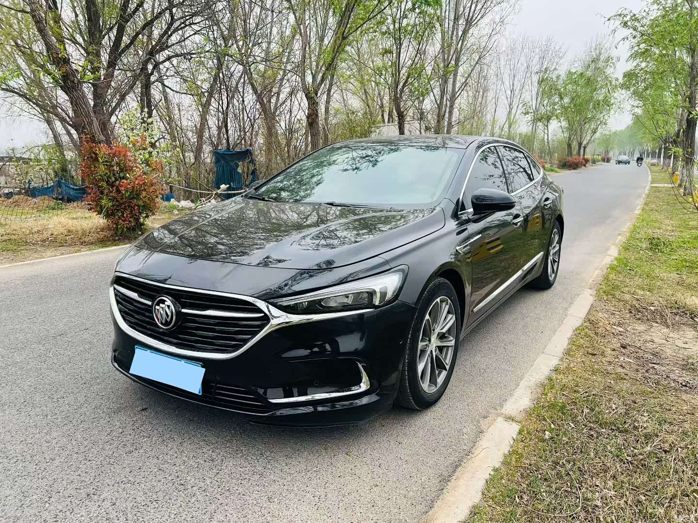 Buick LaCrosse, 2021 1