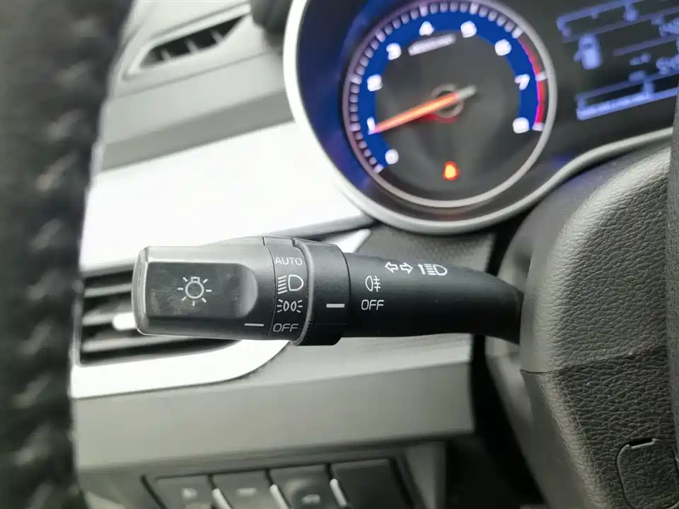 Geely Vision