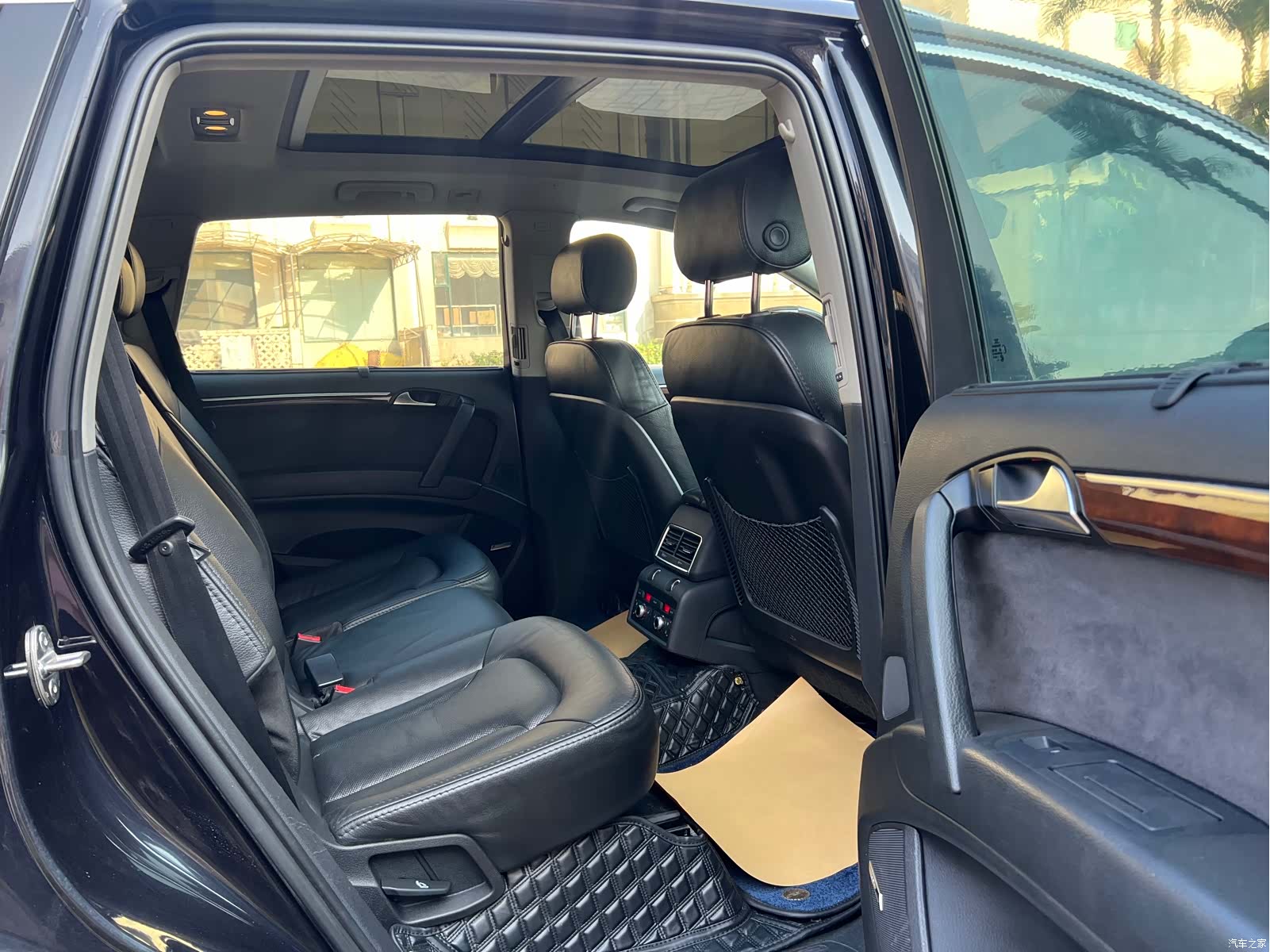 Audi Q7, 2011 12