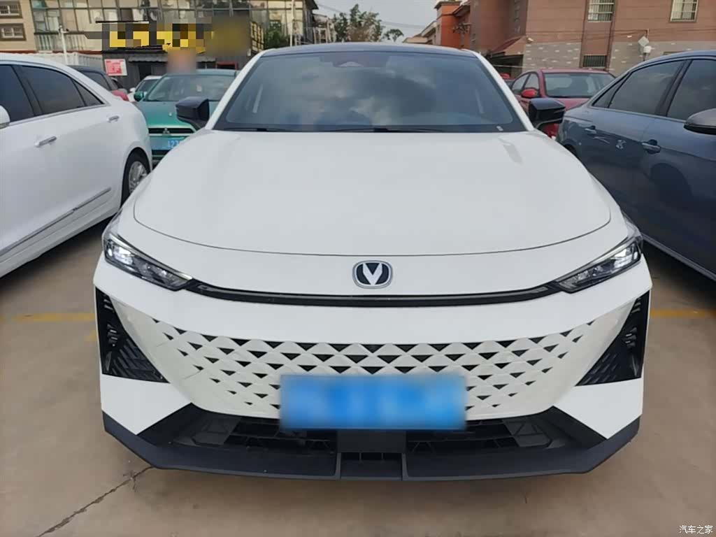 Changan UNI-V, 2024 3