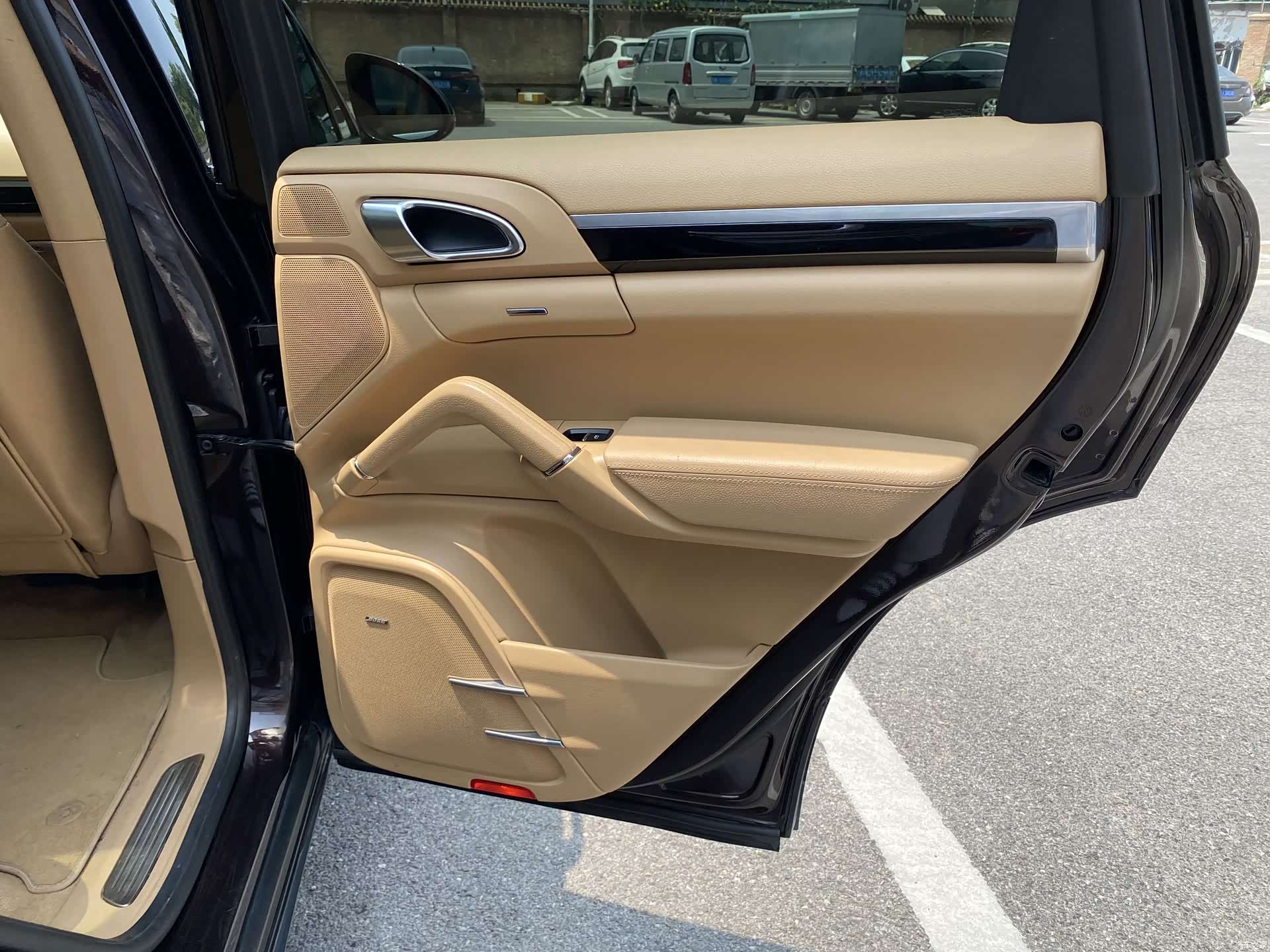 Porsche Cayenne, 2016 15