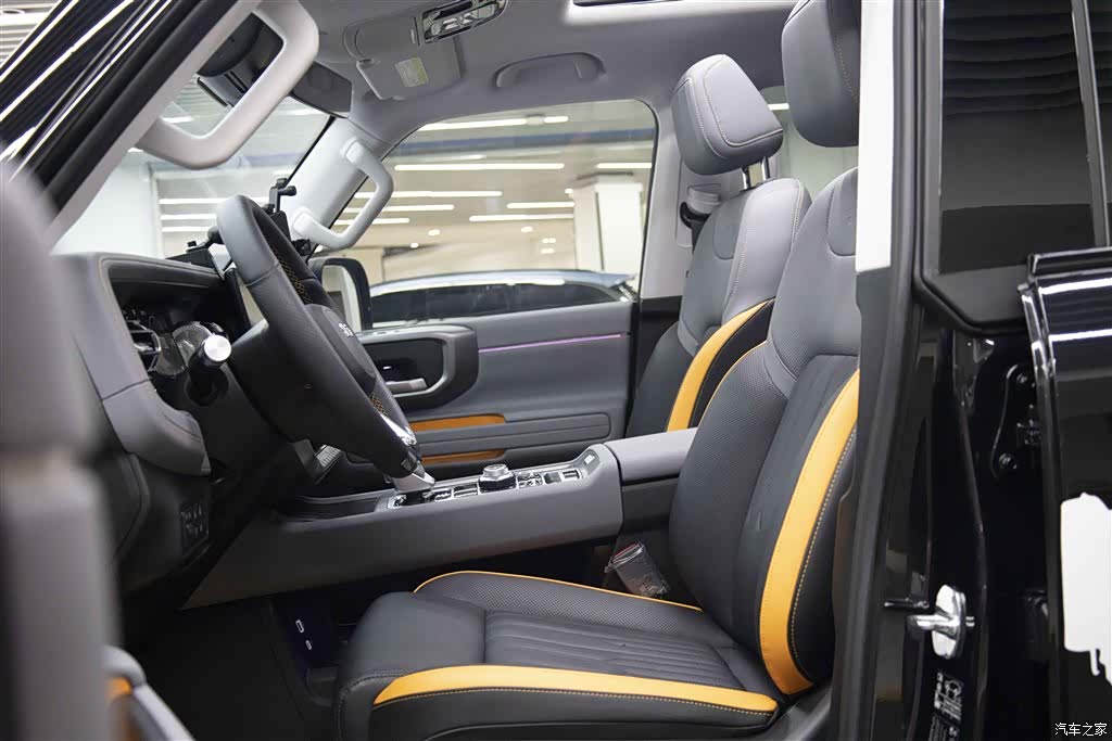BAIC BJ40, 2025 20