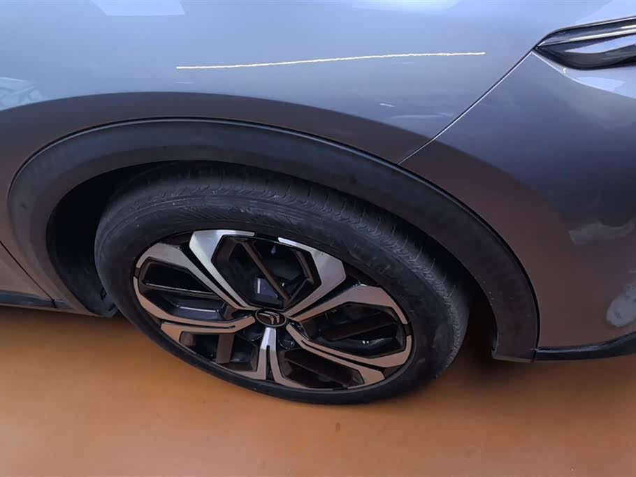 Citroen Versailles C5 X