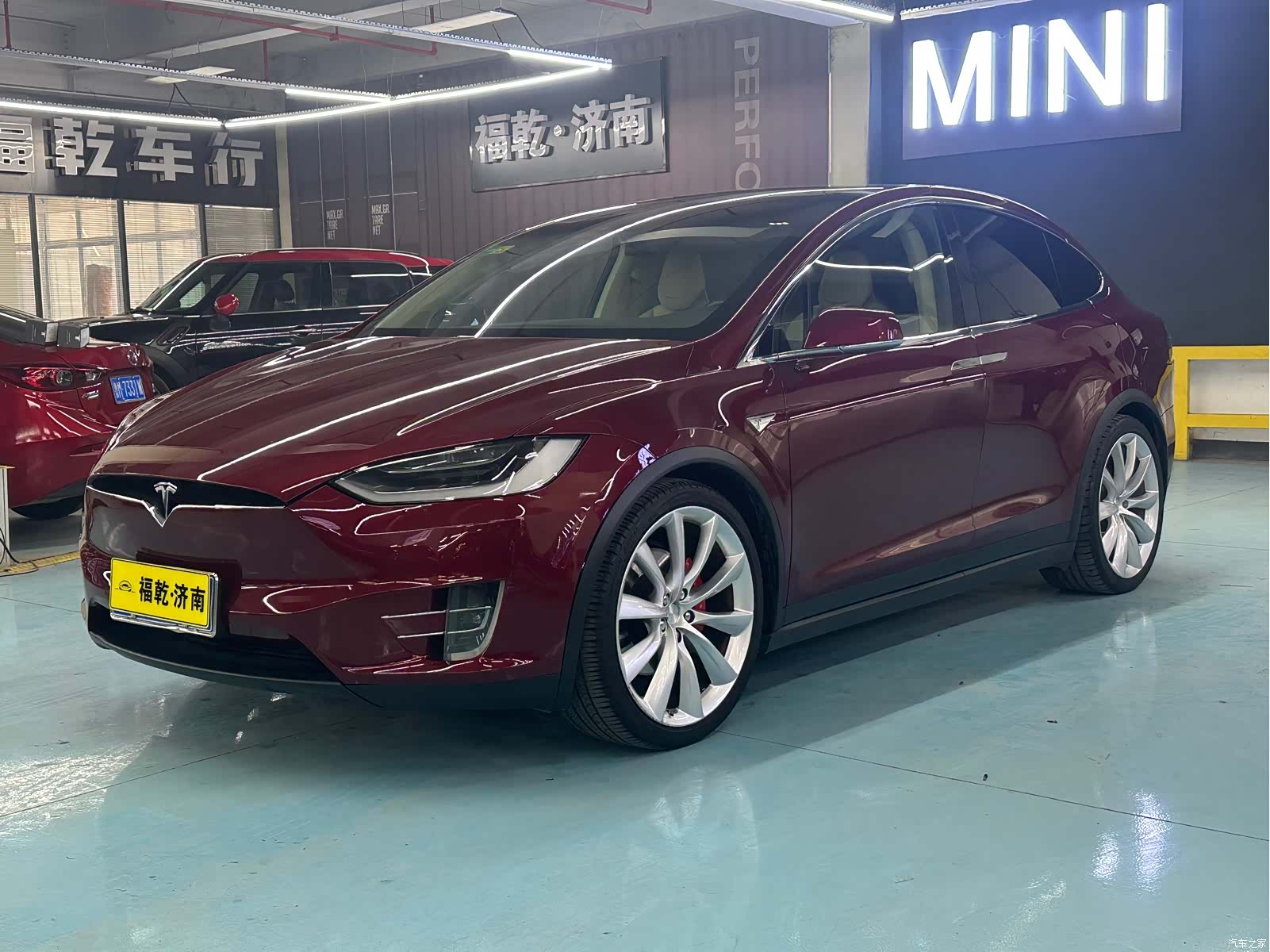 Tesla Model X, 2016 1
