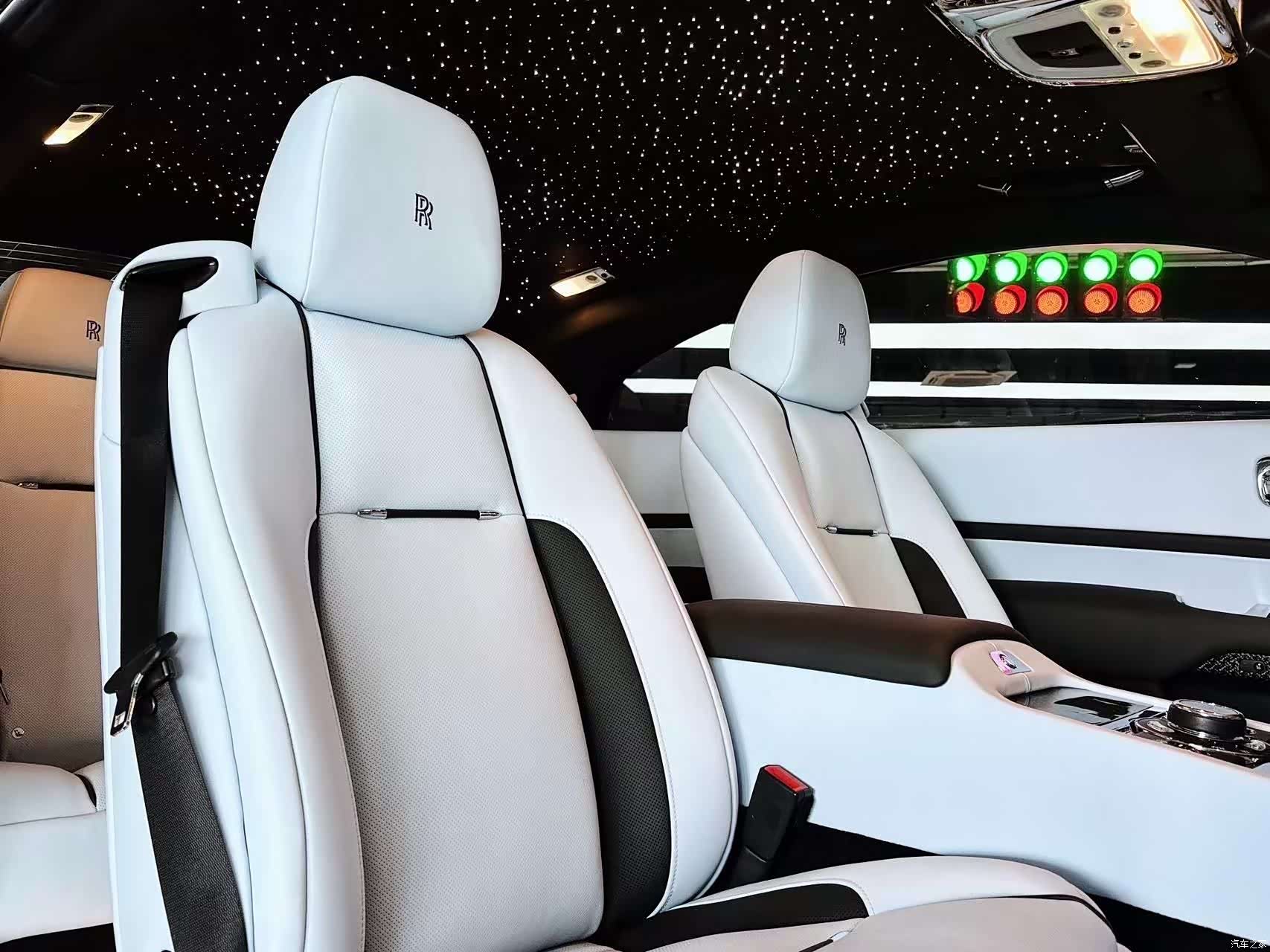 Rolls-Royce Wraith, 2016 6