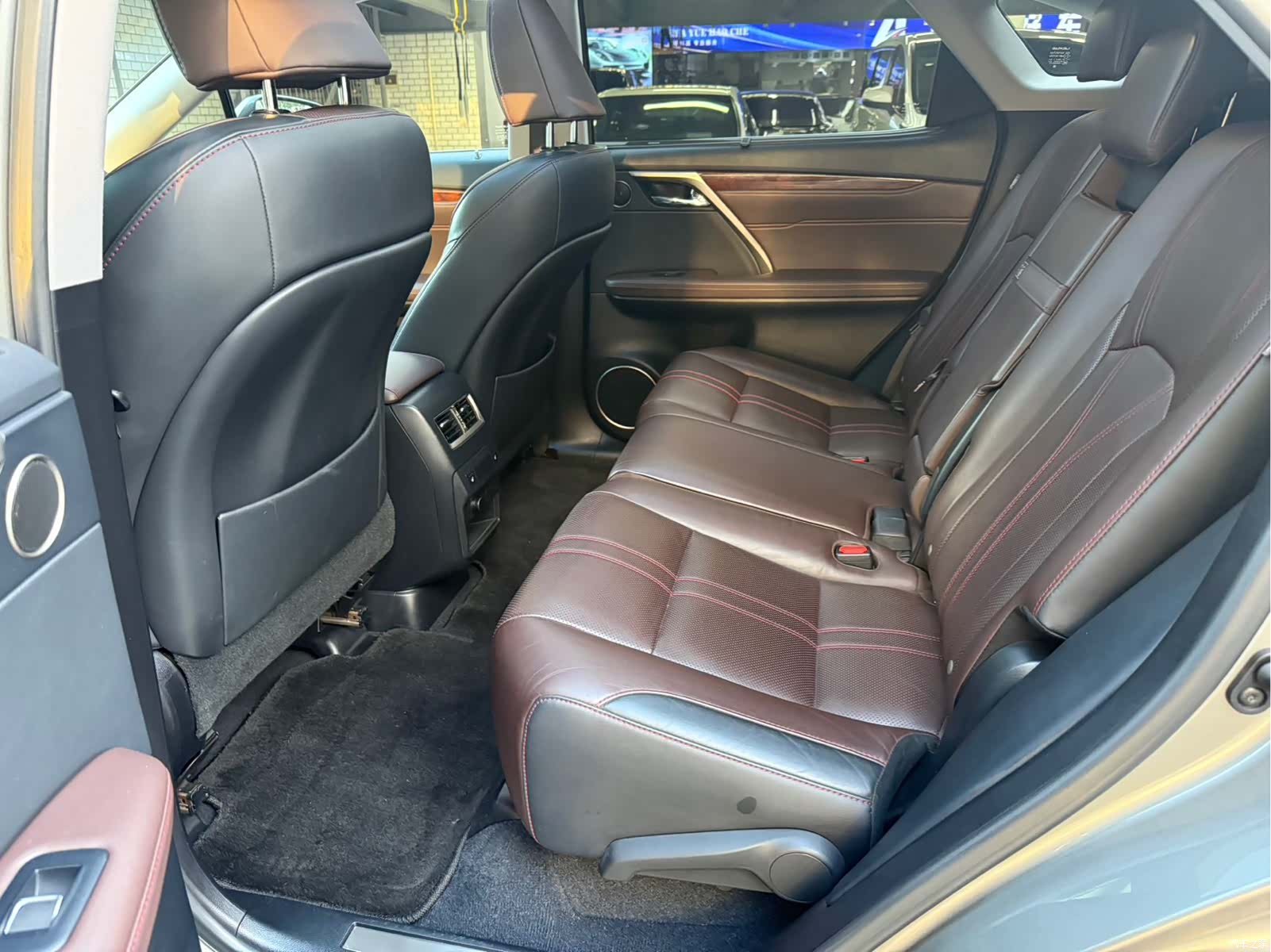 Lexus RX, 2018 11