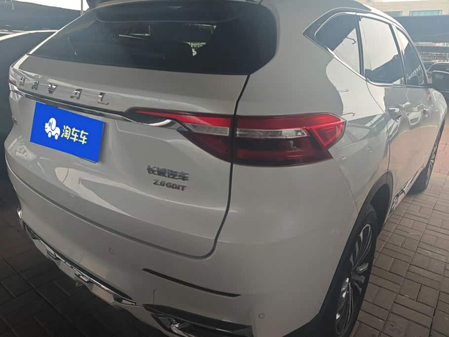 Haval F7