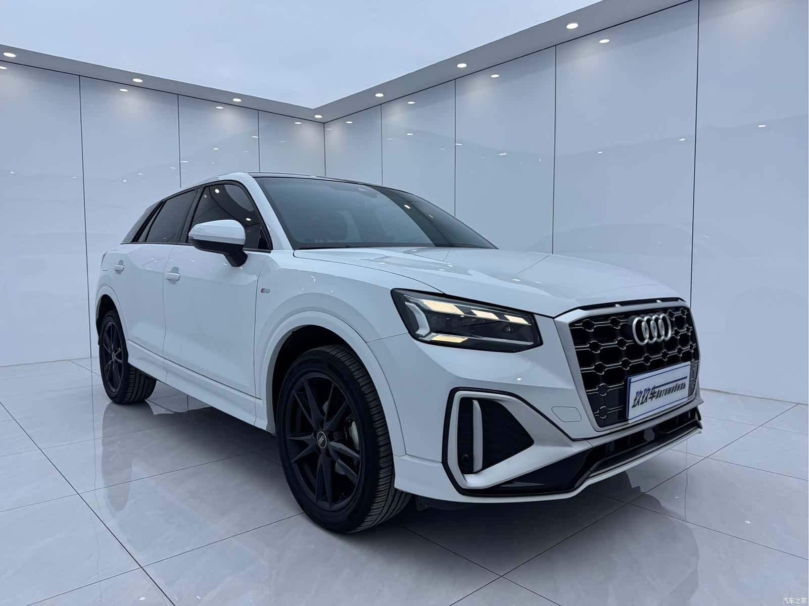 Audi Q2L, 2022 3