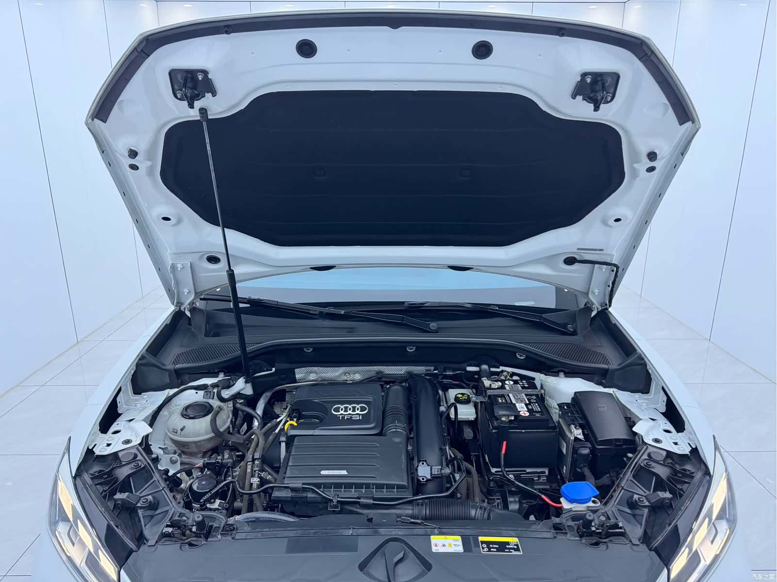 Audi Q2L, 2022 16