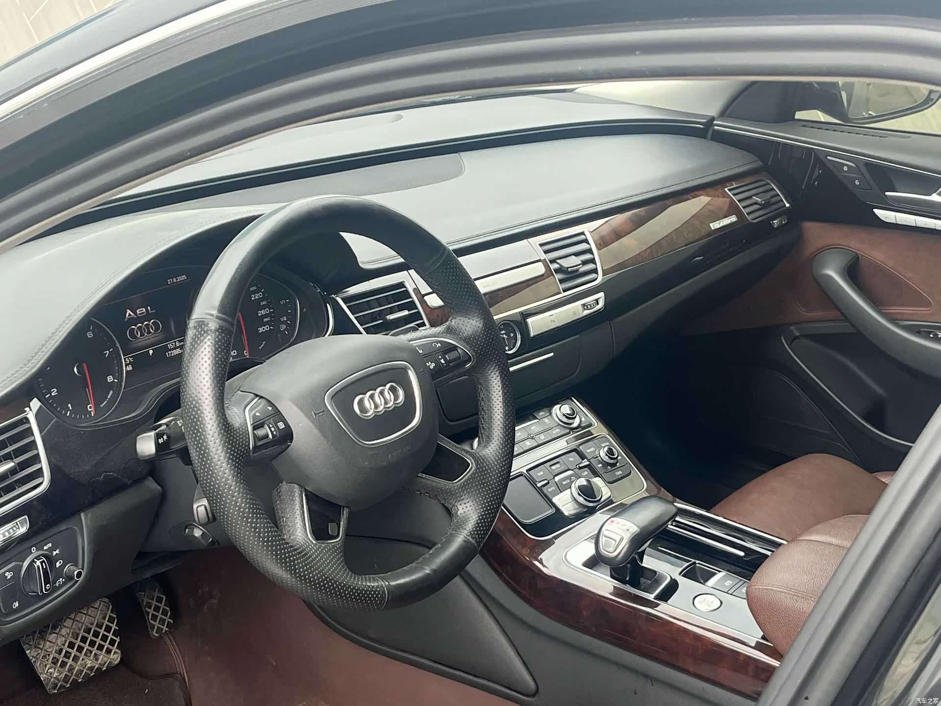 Audi A8L, 2016 9