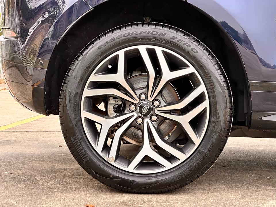 Land Rover Range Rover Aurora