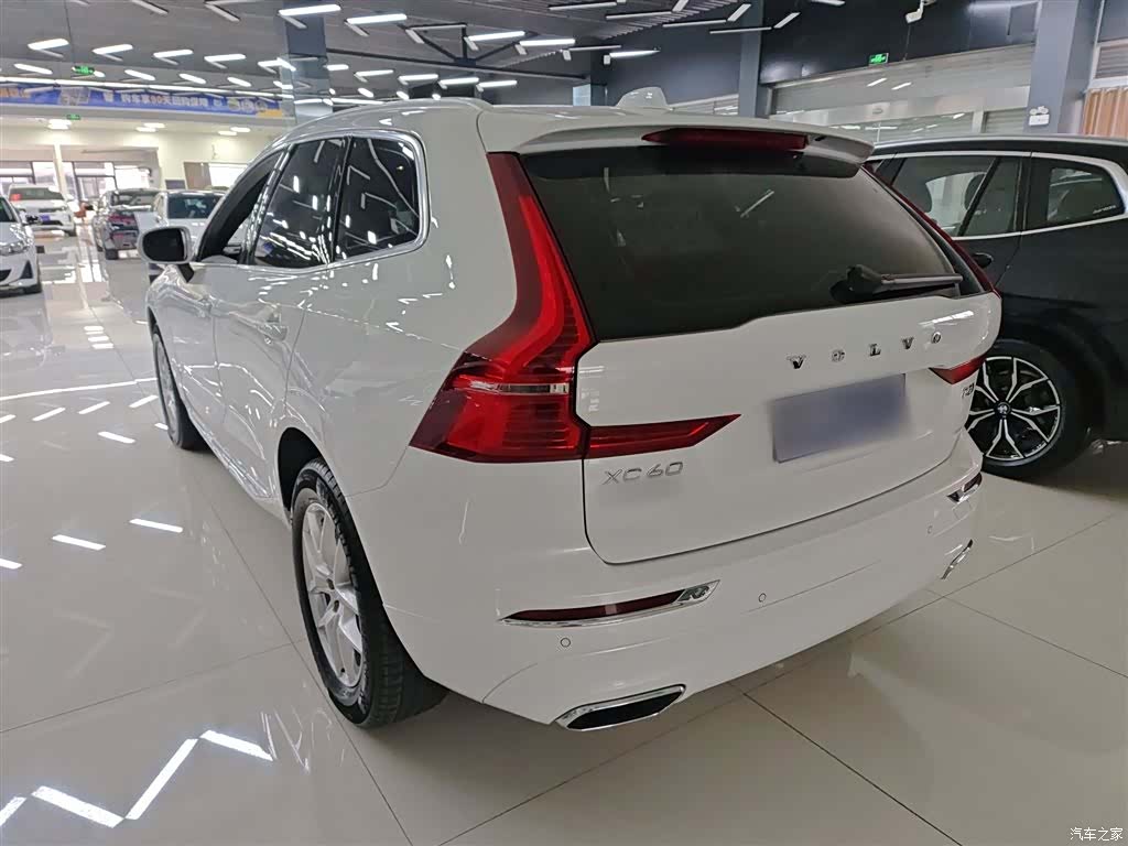 Volvo XC60, 2021 все фото
