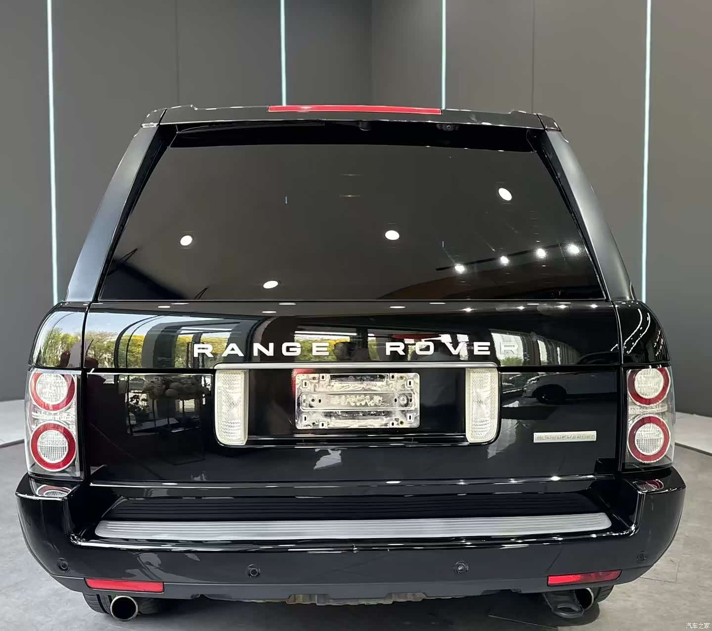 Land Rover Range Rover, 2011 7