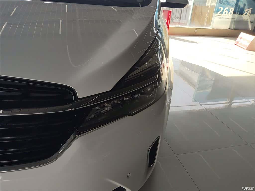 Buick GL8, 2022 19