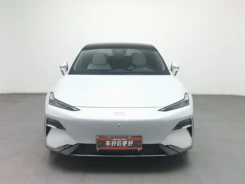 Geely Galaxy Galaxy E8