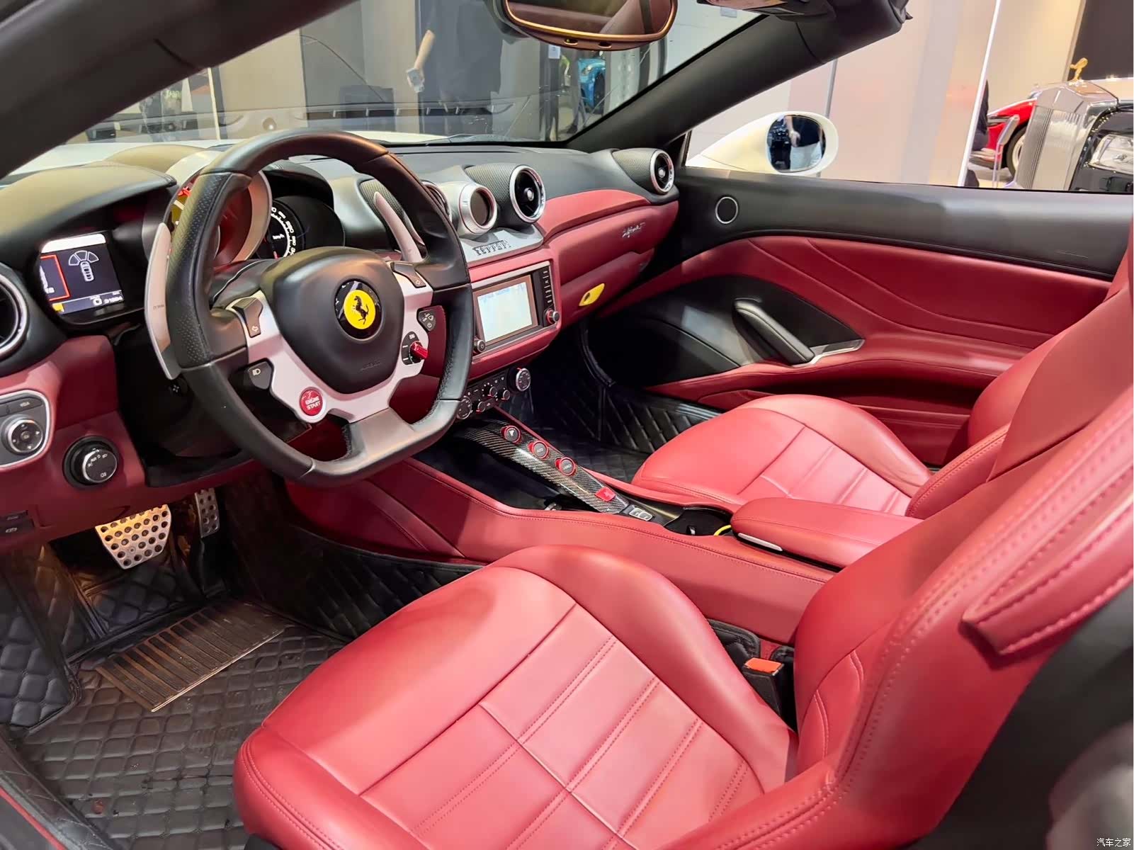Ferrari California, 2015 8