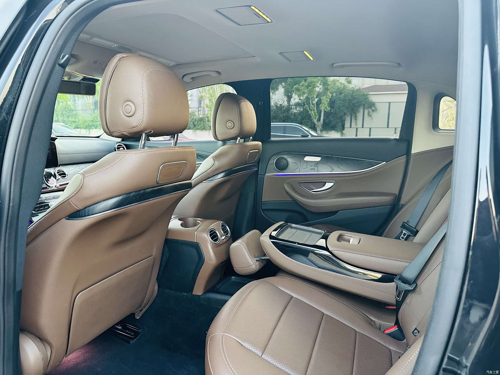 Mercedes-Benz E-Class, 2017 6