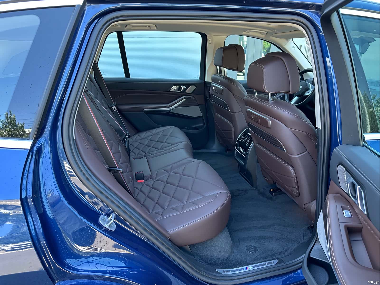 BMW X5, 2025 13