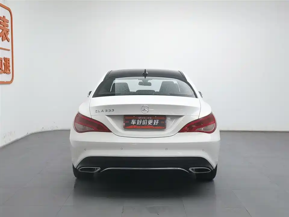Mercedes-Benz CLA