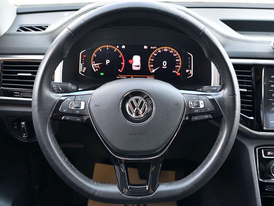 Volkswagen Tourang