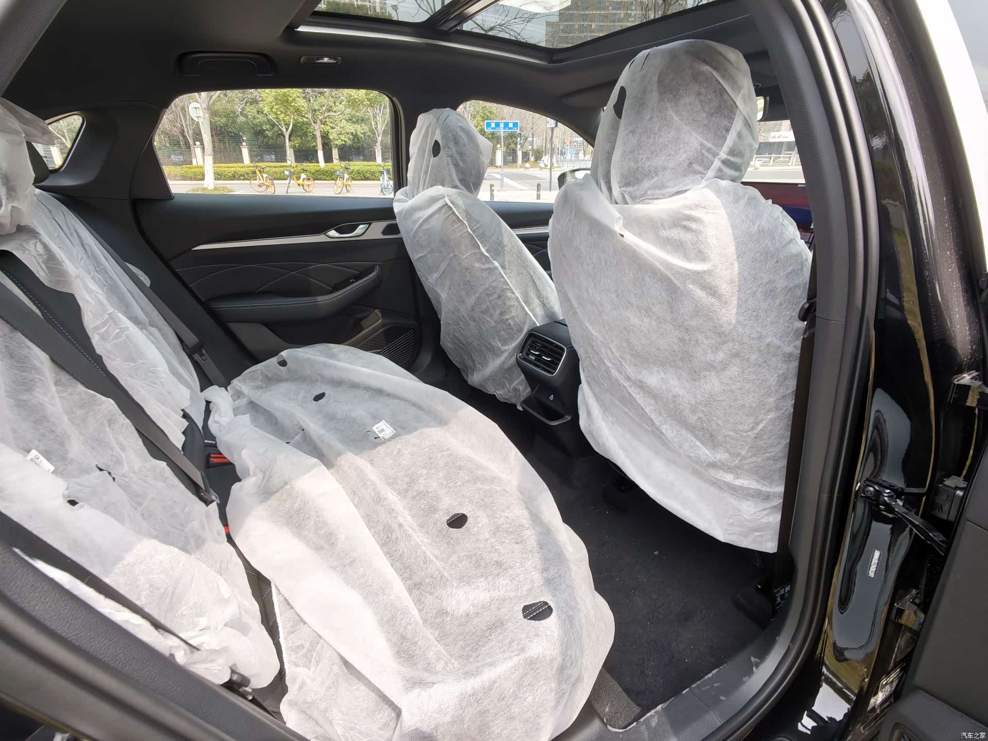 Geely Preface, 2026 14