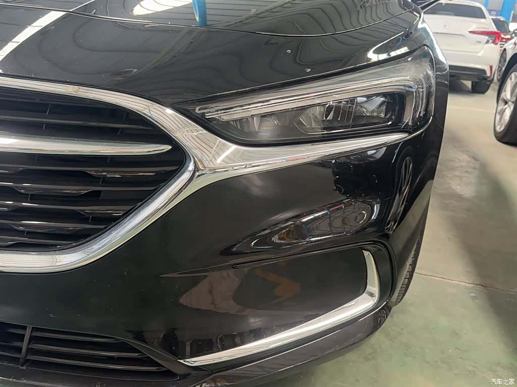 Buick LaCrosse, 2023 3