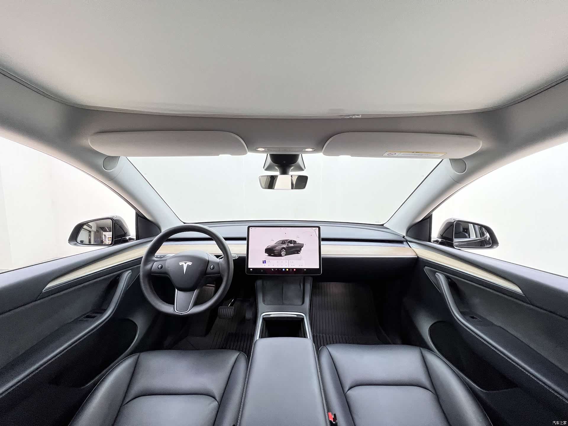 Tesla Model Y, 2022 8