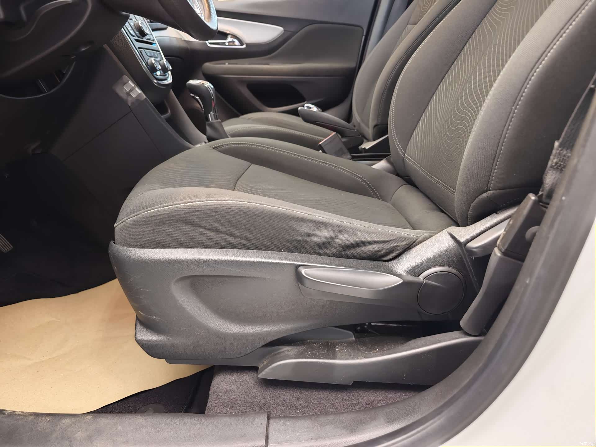 Buick Encore, 2014 11