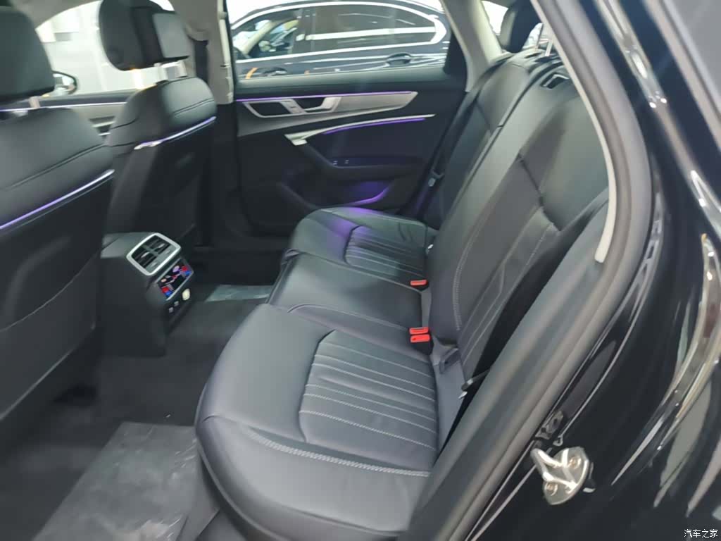 Audi A6L, 2023 17