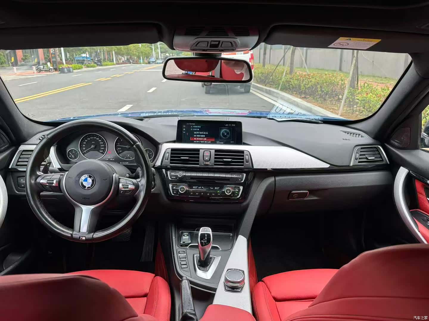 BMW 3 Series, 2017 все фото