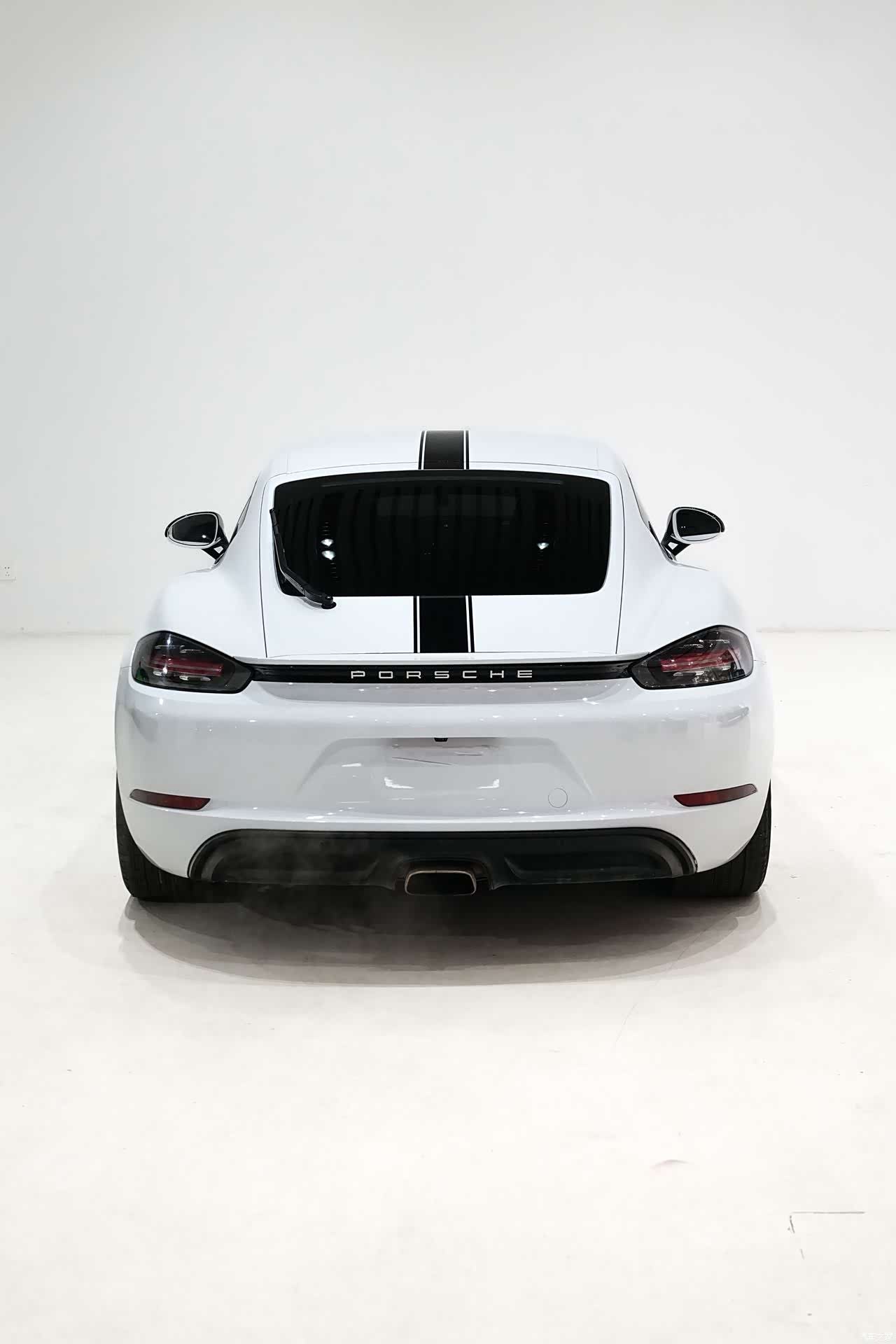 Porsche Cayman, 2017 3