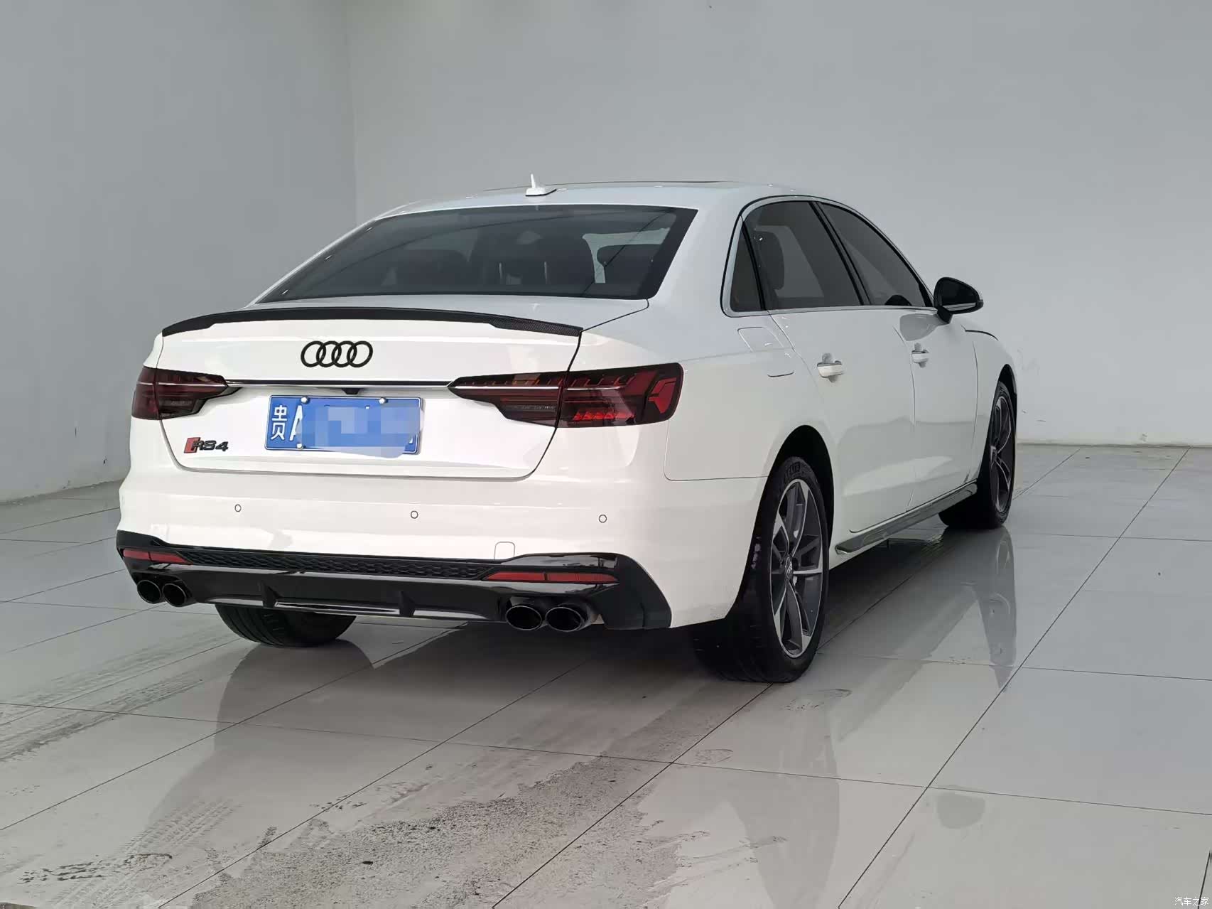 Audi A4L, 2022 13