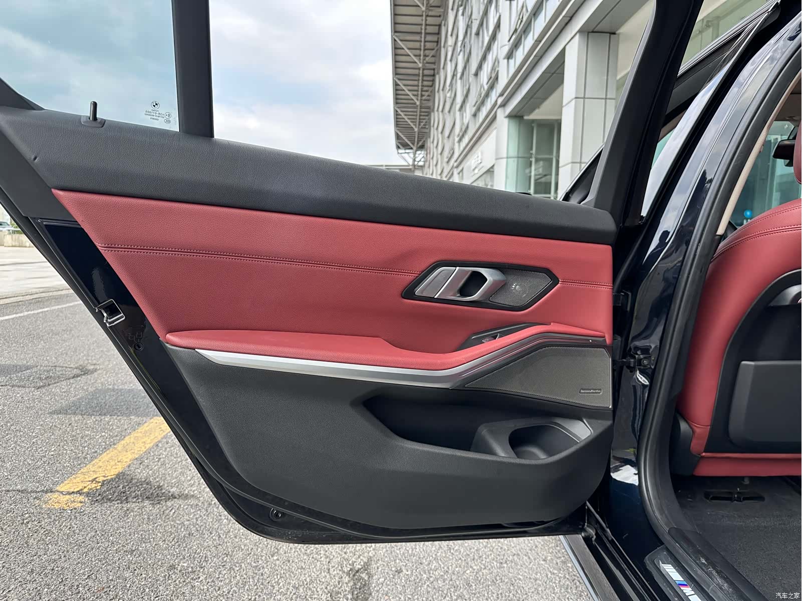 BMW 3 Series, 2021 24