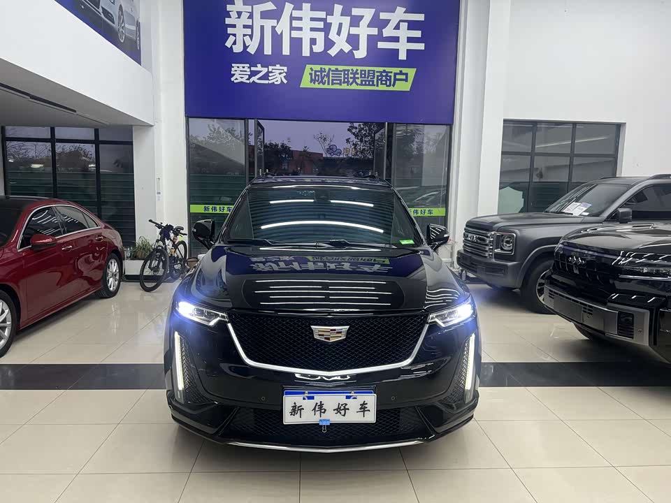 Cadillac XT6