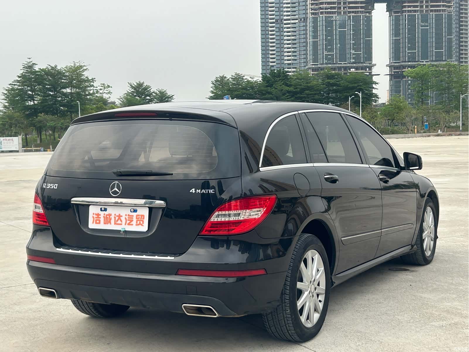 Mercedes-Benz R-Class, 2012 23