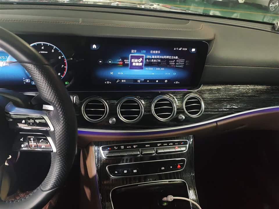 Mercedes-Benz E-class