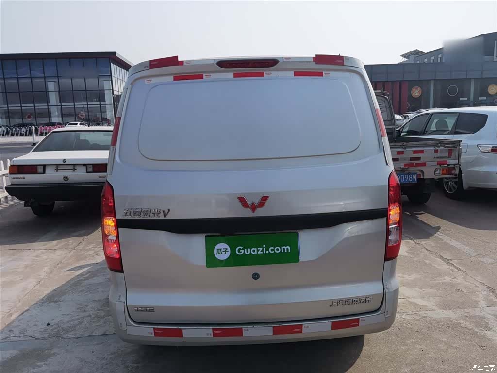 Wuling Hongguang, 2023 4