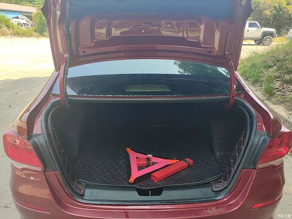 Chevrolet 320, 2019 19