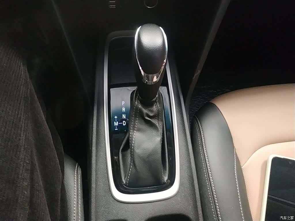 Chevrolet 320, 2021 6
