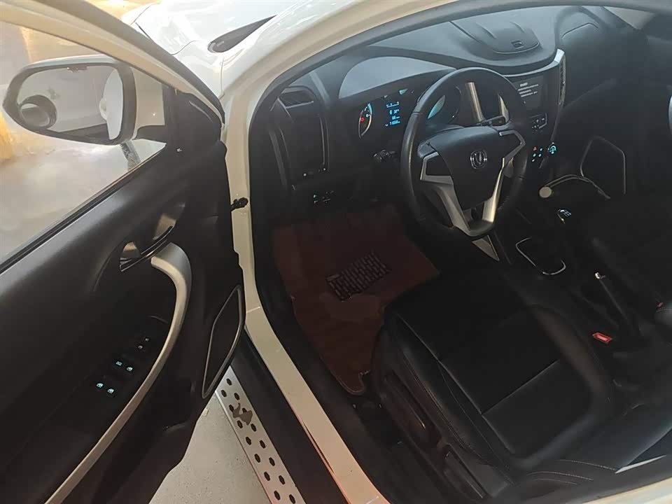 Changan CS35 Changan CS35