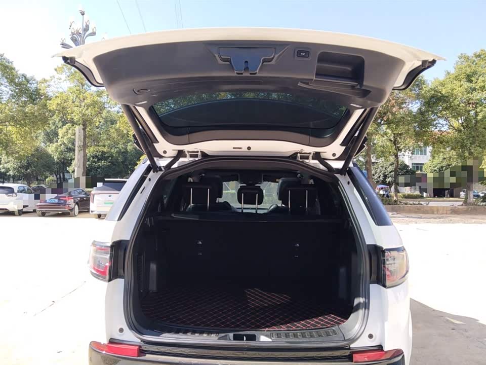 Land Rover Discover sports