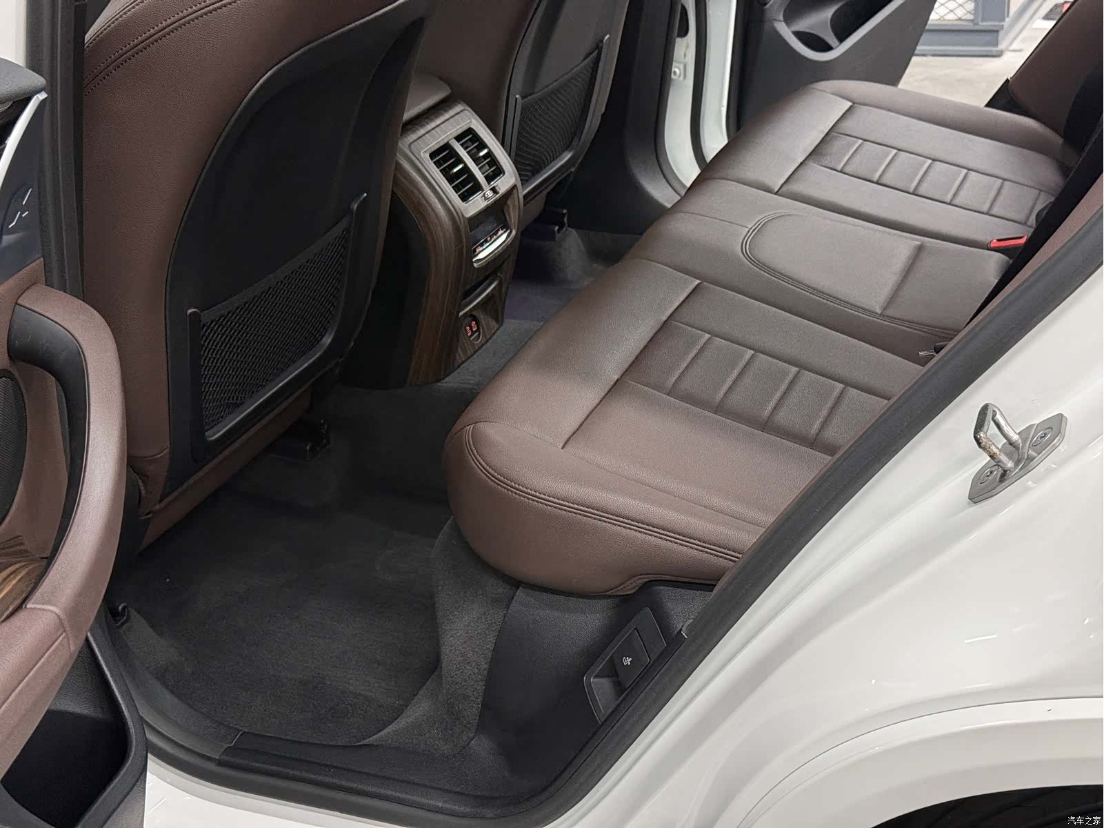 BMW X3, 2021 11