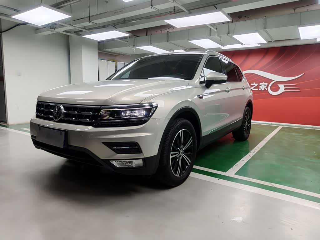 Volkswagen Tiguan L