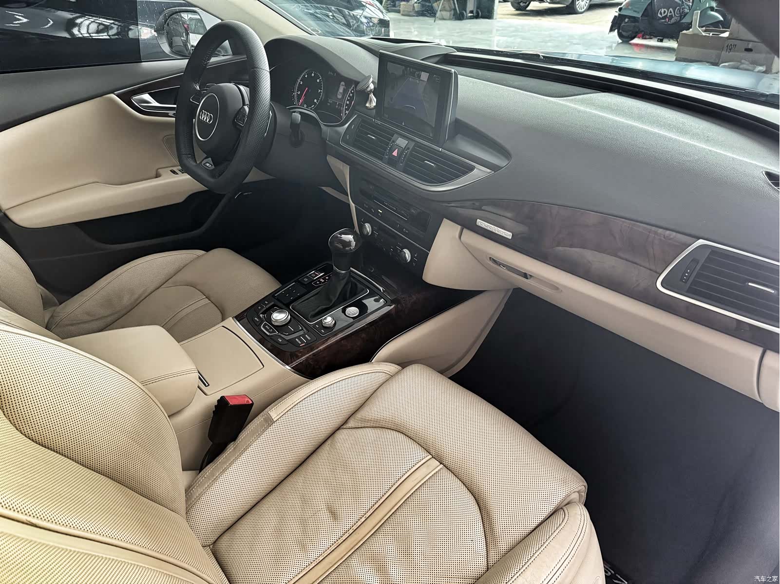 Audi A7, 2012 7