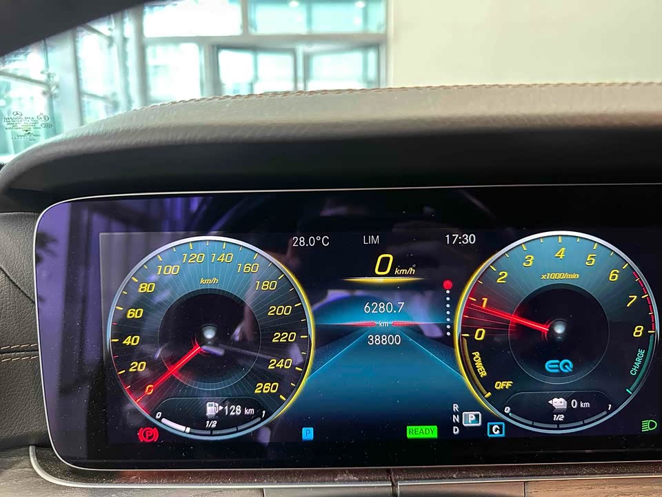 Mercedes-Benz E-class Mercedes-Benz E-class